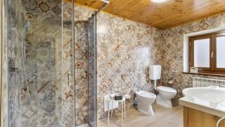 La Petite Maison - Wi-Fi, Netflix, Fireplace, 20min to Zoncolan and Sappada - pet friendly - 2