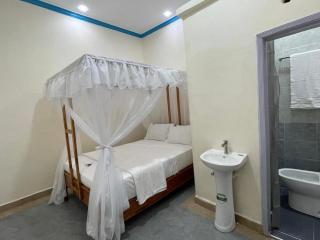 Palace Guest House - 2