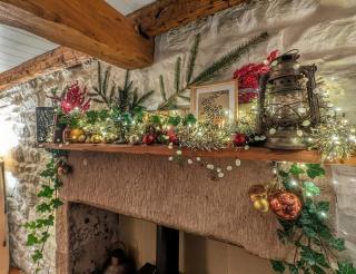 Gorgeous romantic cosy cottage retreat with views - 4