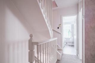 Free Parking Quick Access to M6 and City Centre - 3