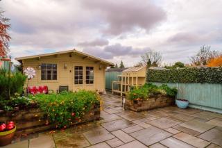 Free Parking Quick Access to M6 and City Centre - 1