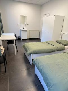 All-in kamer te huur in Oostrozebeke - 2