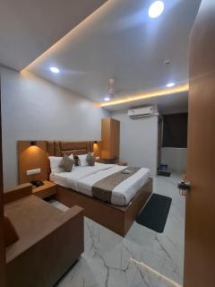 Hotel Kalyan Palace - Ahmedabad - 2
