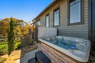 Soaring Hawk Lodge at Eagles Nest - Banner Elk - 3