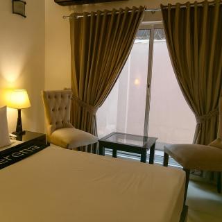 Modern and Budget Friendly Guestroom in Gulberg Near MM Alam Road Lahore - Lahore - 2