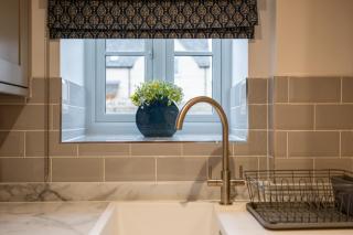 Beautiful One Bedroom Cottage in Cerney Wick - 8