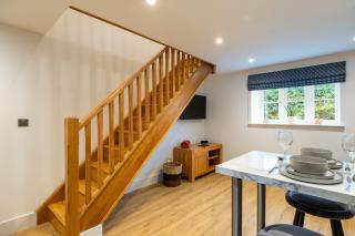 Beautiful One Bedroom Cottage in Cerney Wick - 5