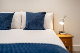 Beautiful One Bedroom Cottage in Cerney Wick - 3