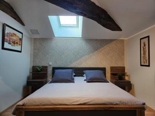 Gites de groupes Les Muriers - 1