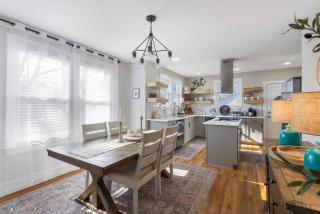 BikeslParkPasslPizzaOvenlSnoConelYouTubeTVlEV - 3