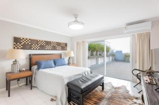 Frente al puerto apto de lujo 3 dorm y servicio - 7