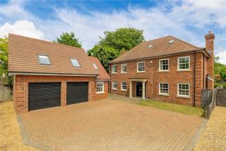 House of Brilliant Brains - 4