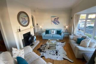 4 Bed House-Sleeps 8-Pets-Parking-MarinaSeaView - 4