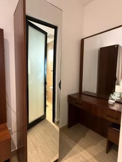 شقة فخمة مع جلسة خارجية - Self Entry - 4