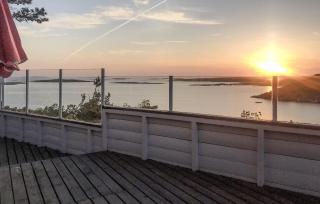 2 Bedroom Beautiful Home In Gressvik - 8