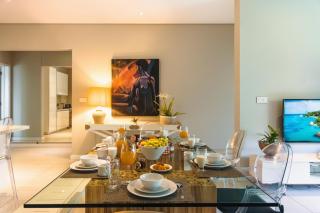 Beachfront Apt 30m to Beach - Amazing Rooftop - Grand Baie - 1