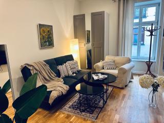 Antique Apartments Old Town - 9