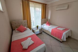 Sunset Beach Club Aqualettings Mermaid 30 - 2