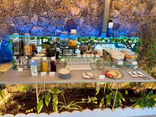 Casa Caloura Ocean Deluxe Accommodation & Spa - 1