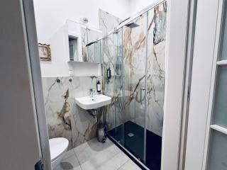 Antique Apartments Old Town - 6