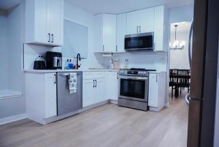 Jacuzzi Cul de Sac Home - 1