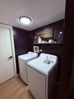 Jacuzzi Cul de Sac Home - 9