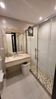 Residents Specialists - 5