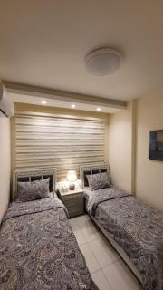 Residents Specialists - 1