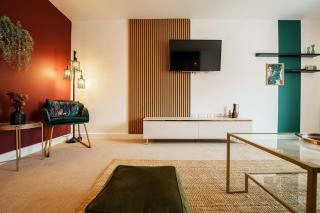 Beautiful Large House in Armley Leeds - 0