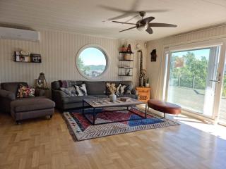 Lovely view & walking distance to the beach SE09150 - 6