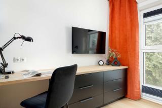 Air Conditioned Studios in Rzeszów with Desk and Parking by Noclegi Renters - 8