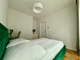 EASY RENT- Wieniawska 80 24h Check-in - 1