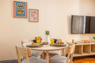 Downtown Arch Apartments - Central Lisbon AC & WIFI - 3