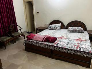 Shah chiragh villah - 5