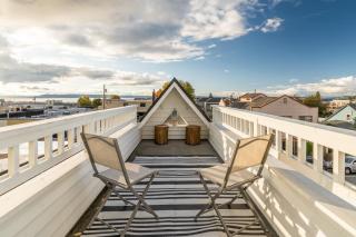 Roof Top Deck Near the Beach Dog Friendly - 8