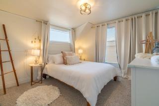 Roof Top Deck Near the Beach Dog Friendly - 1