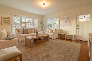 Roof Top Deck Near the Beach Dog Friendly - 0