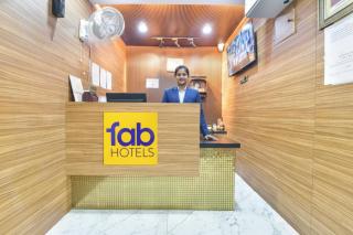 FabHotel Pearl Square - 8