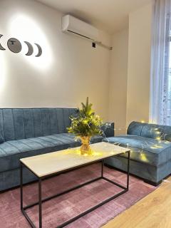 SkyView Apartment Isani - City&TV Tower View - 6