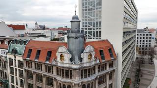 city view - Dachterrasse - privater Parkplatz - 1