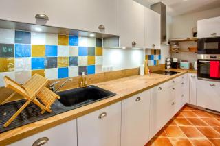 Winemaker's Cottage Near Saint-Guilhem-Le-Désert - 2