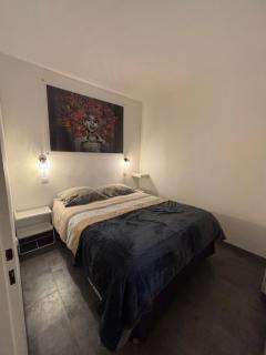 Rez de chaussée, vue sur le Golf et parking gratuit - 1