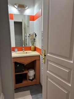 Rez de chaussée, vue sur le Golf et parking gratuit - 4