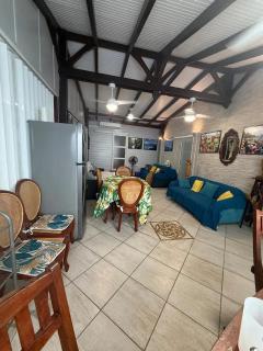 Maison charmante à Fort-de-France avec équipements modernes - 1