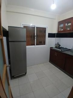 Modern Apartment with Balcony Facing Grand Stade de Tanger - 6