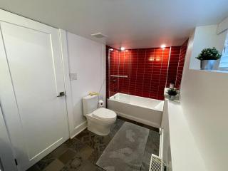 2 master bedrooms, 2 5 bath cozy apartment - 9