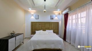 Chic & spacious studio with parking - 4