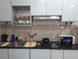 Atlantis Residence pool view - 4