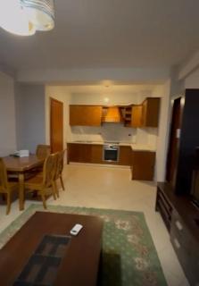 Sol Apartament Komuna e Parisit - 2