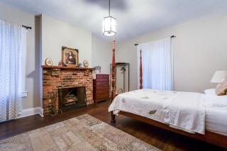 Historic 4BR Home near Lynchburg Colleges - 7